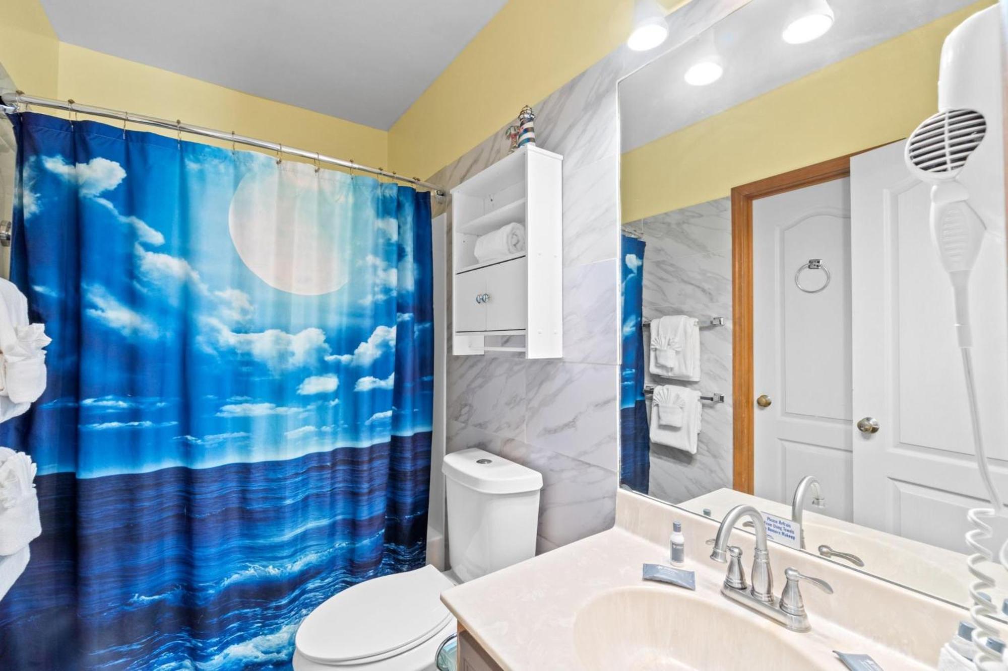 Horizon South By Panhandle Getaways Panama City Beach Room photo
